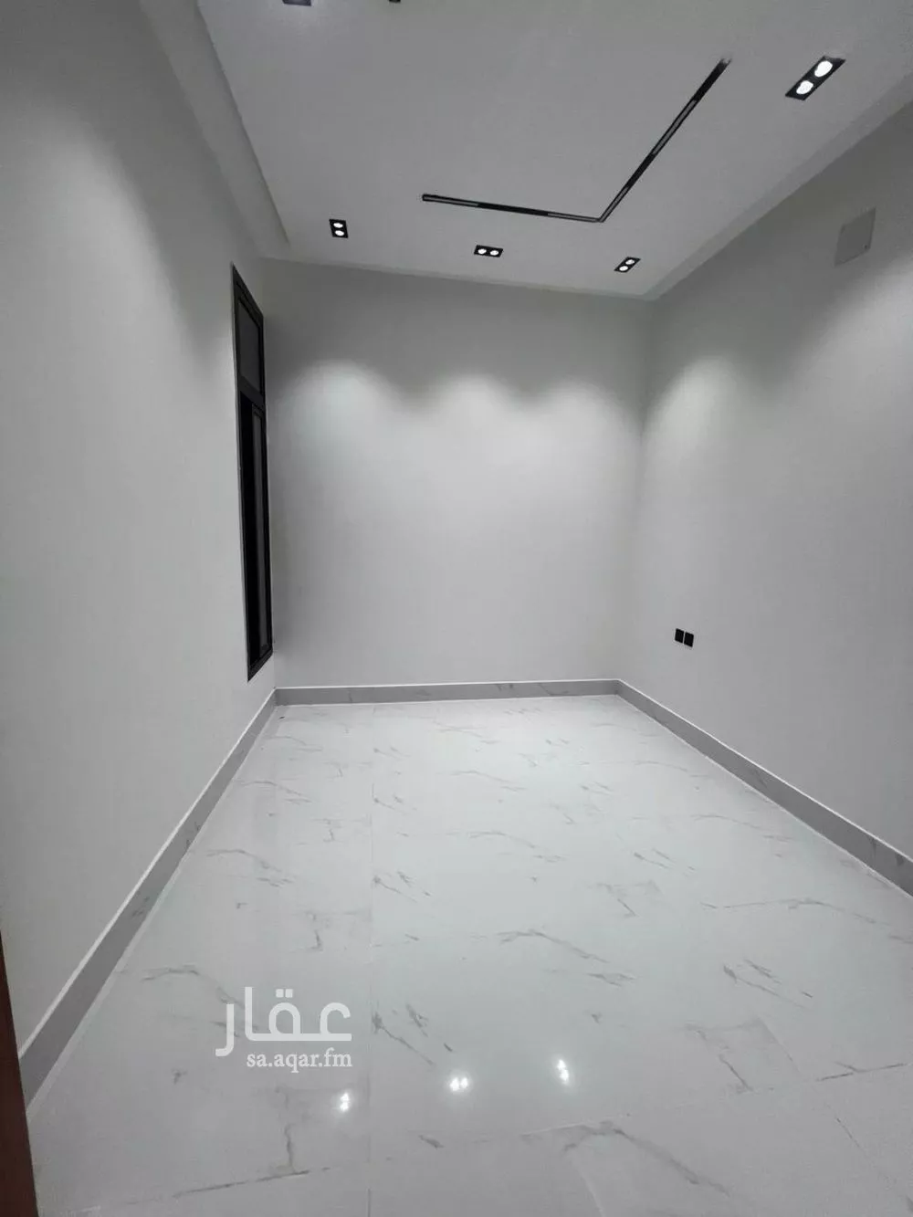 5 bedroom floor in Taibah 18