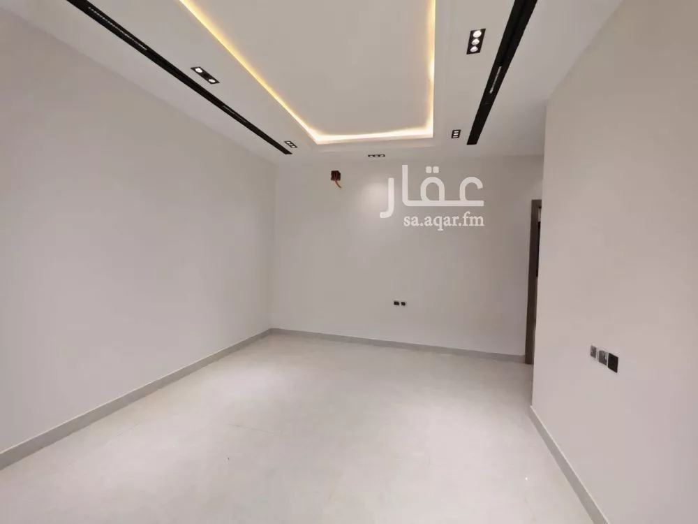 دور 5 غرف في طيبة 17