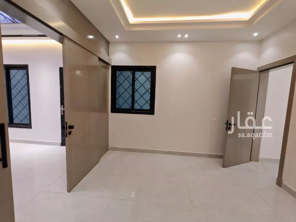 دور 5 غرف في طيبة 23