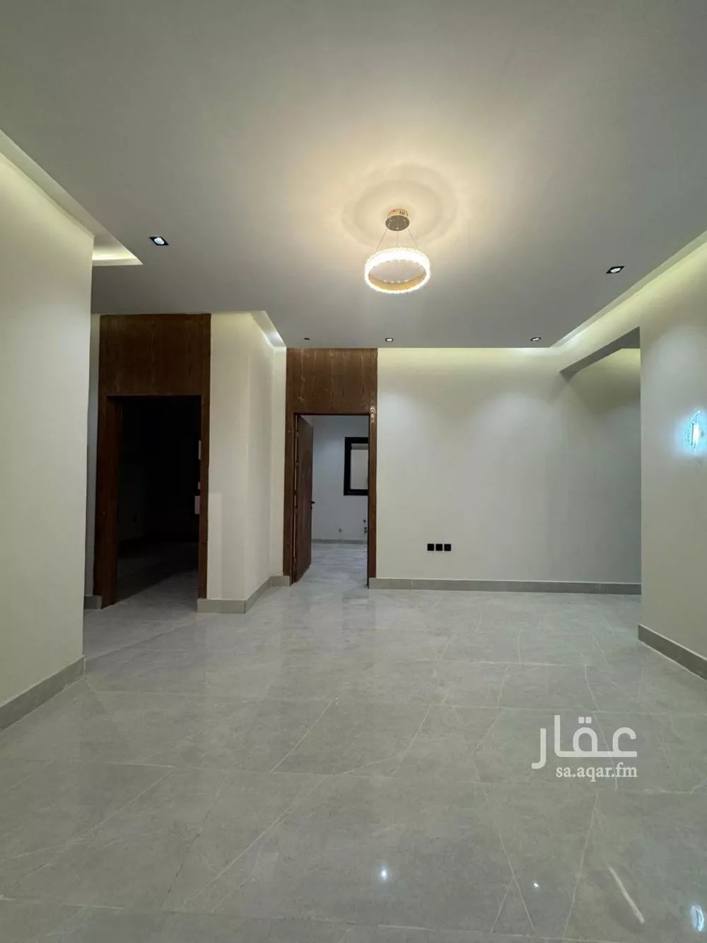 دور 5 غرف في طيبة 8