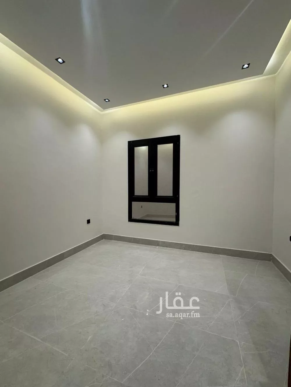 دور 5 غرف في طيبة 9