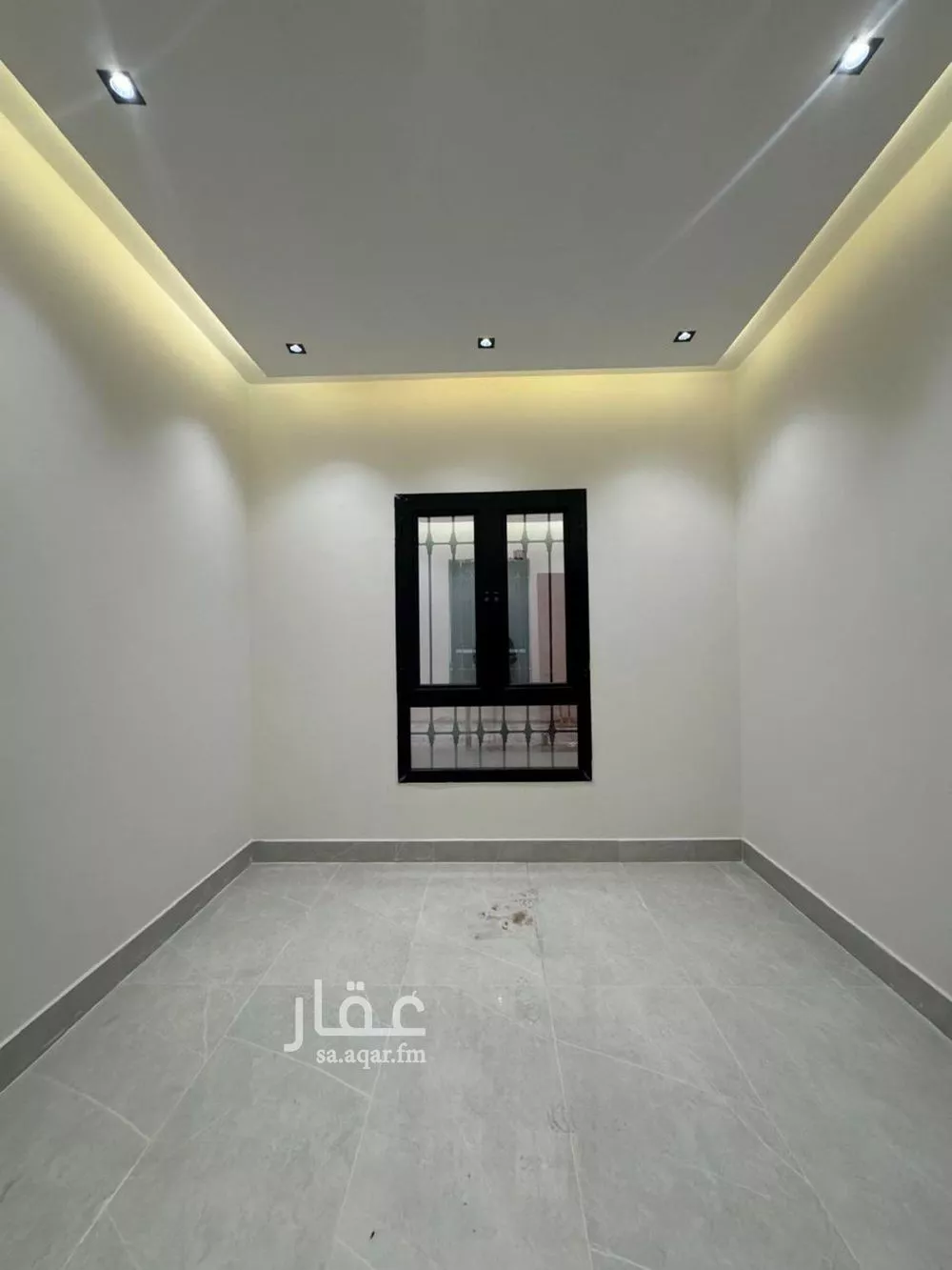دور 5 غرف في طيبة 10
