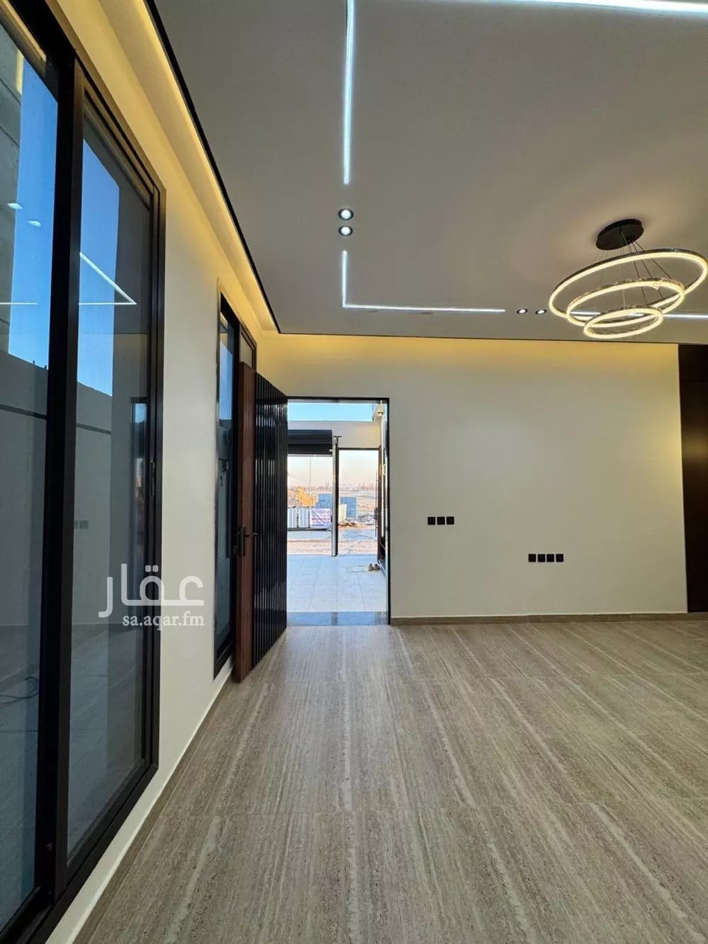 5 bedroom floor in Taibah 11