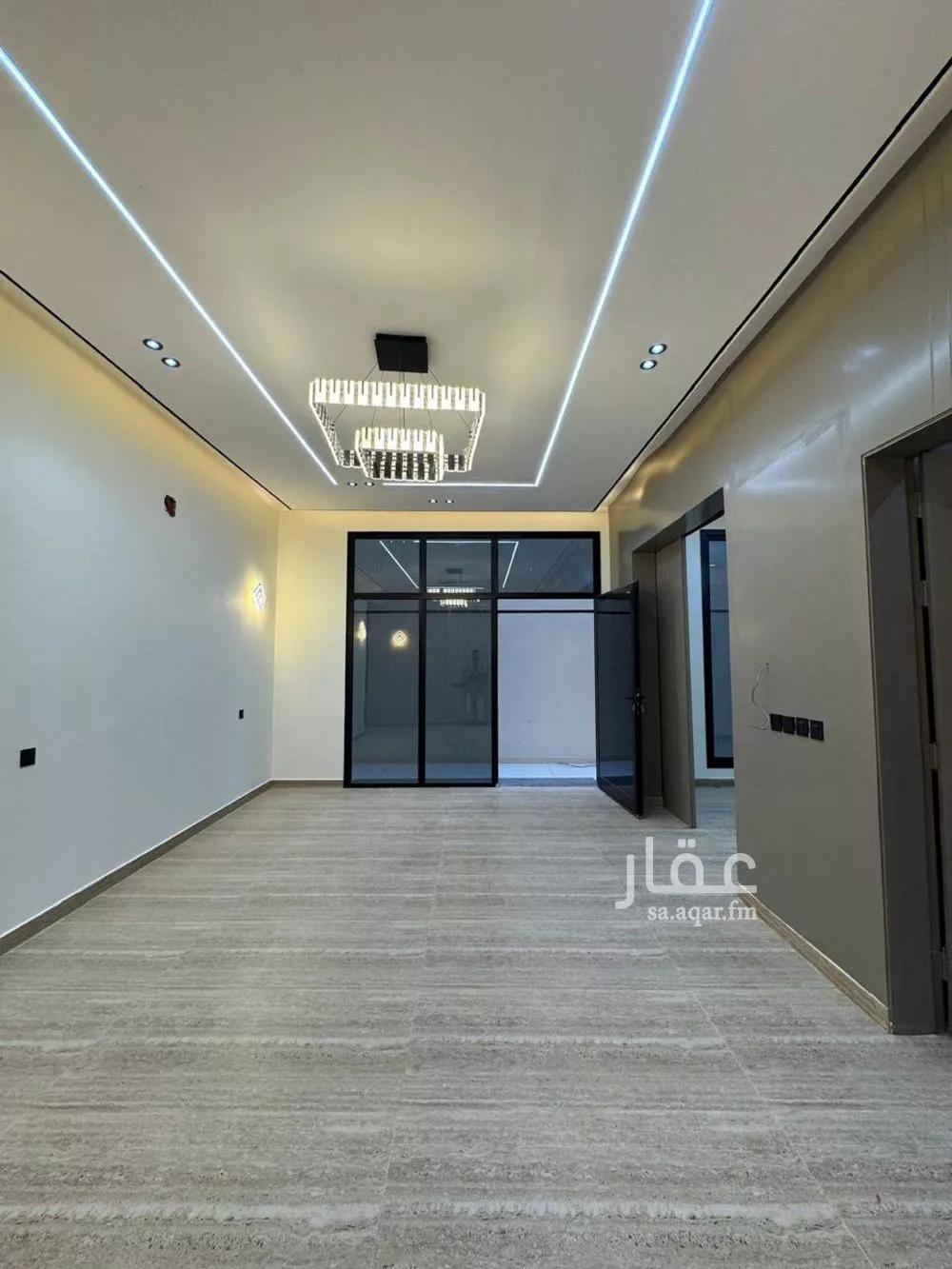 5 bedroom floor in Taibah 18