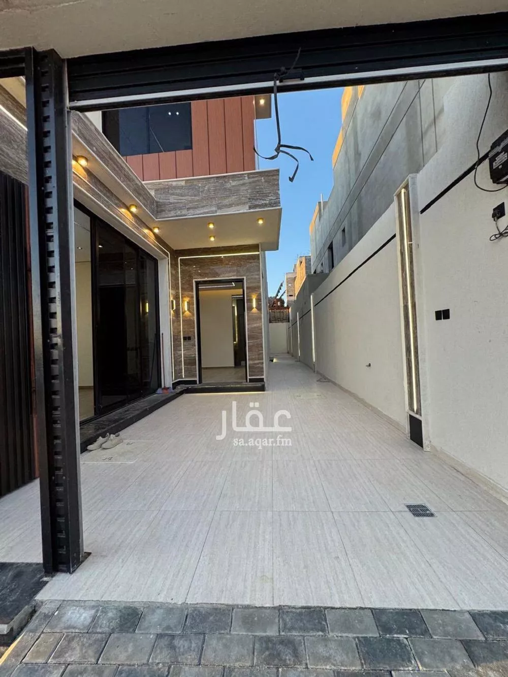 5 bedroom floor in Taibah 3