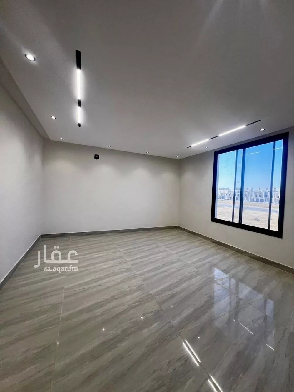 دور 5 غرف في طيبة 11