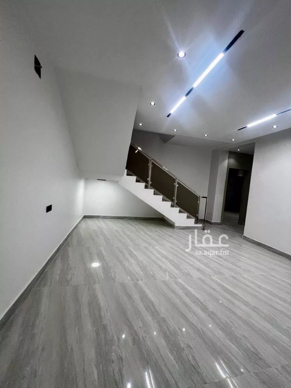 دور 5 غرف في طيبة 17