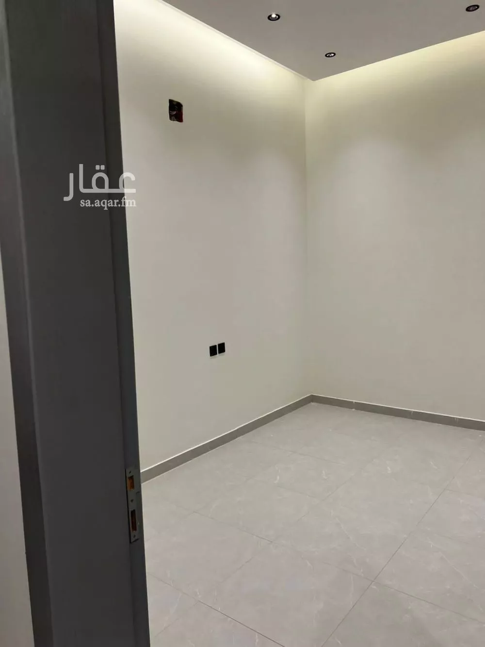 3 bedroom floor in Badr 5