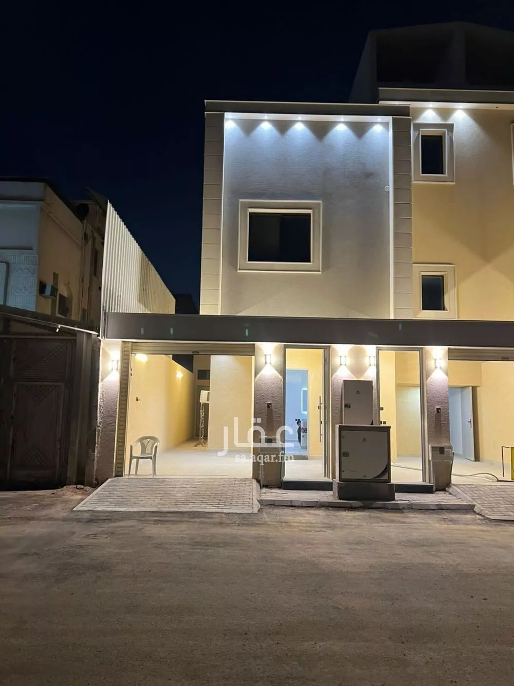 3 bedroom floor in Badr 8