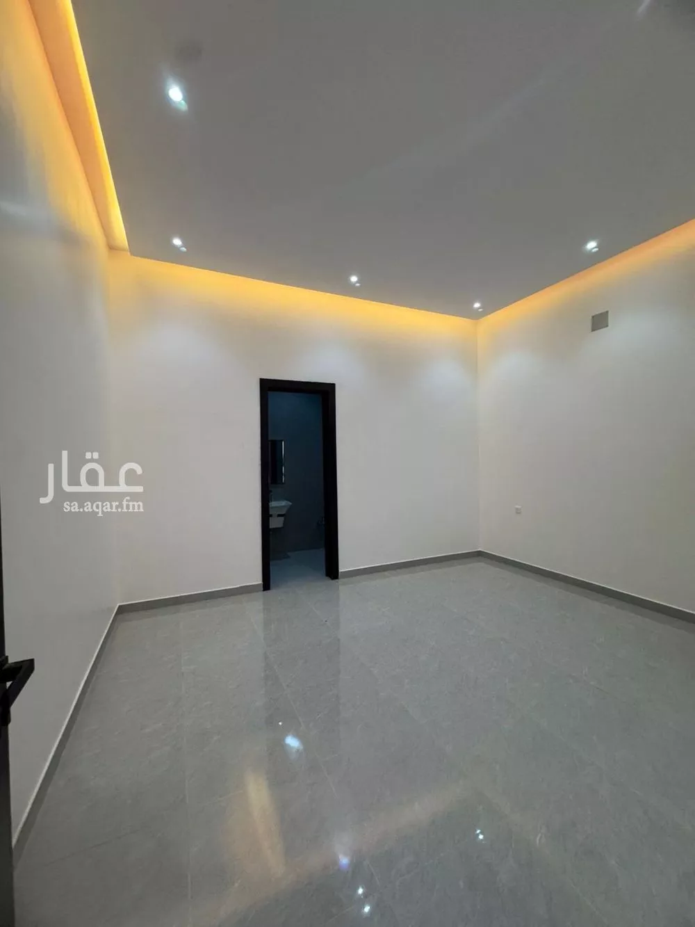 دور 4 غرف في العارض 4
