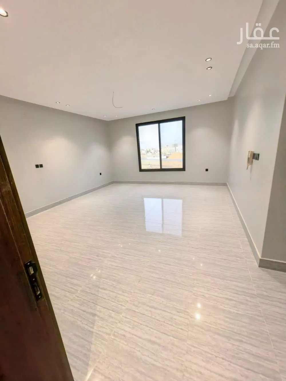 3 bedroom floor in Ash Sharq 4