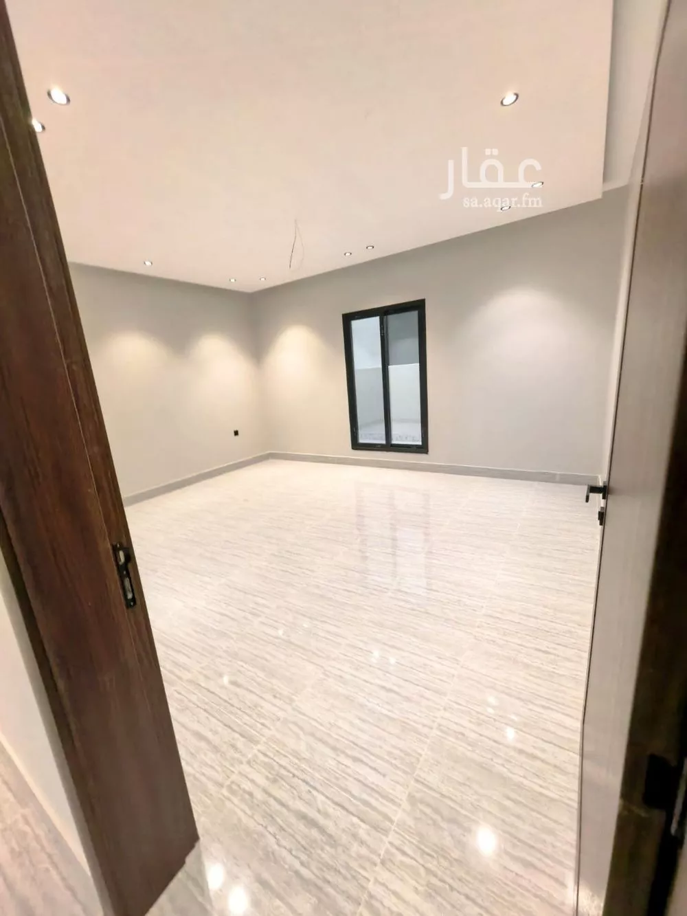 3 bedroom floor in Ash Sharq 7