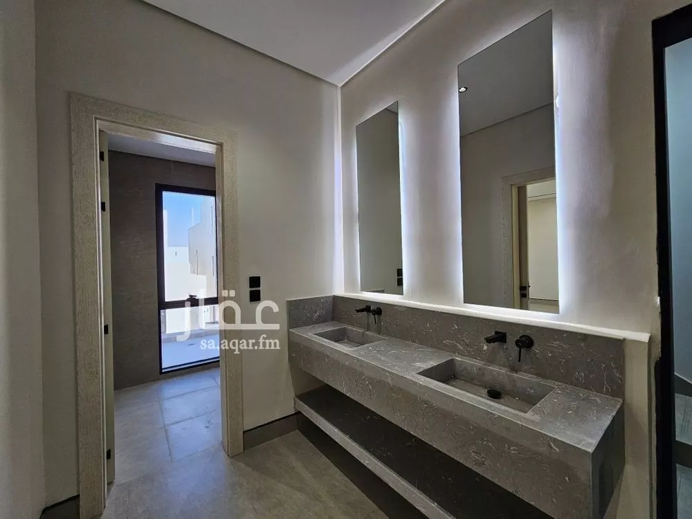 4 bedroom floor in Al Rimal 2