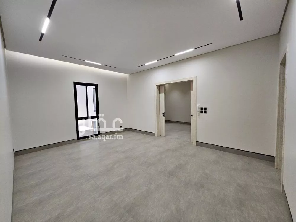 4 bedroom floor in Al Rimal 10