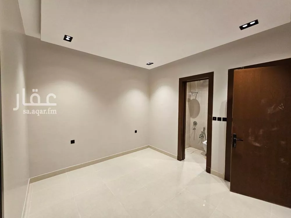 5 bedroom floor in Al Yarmouk 2
