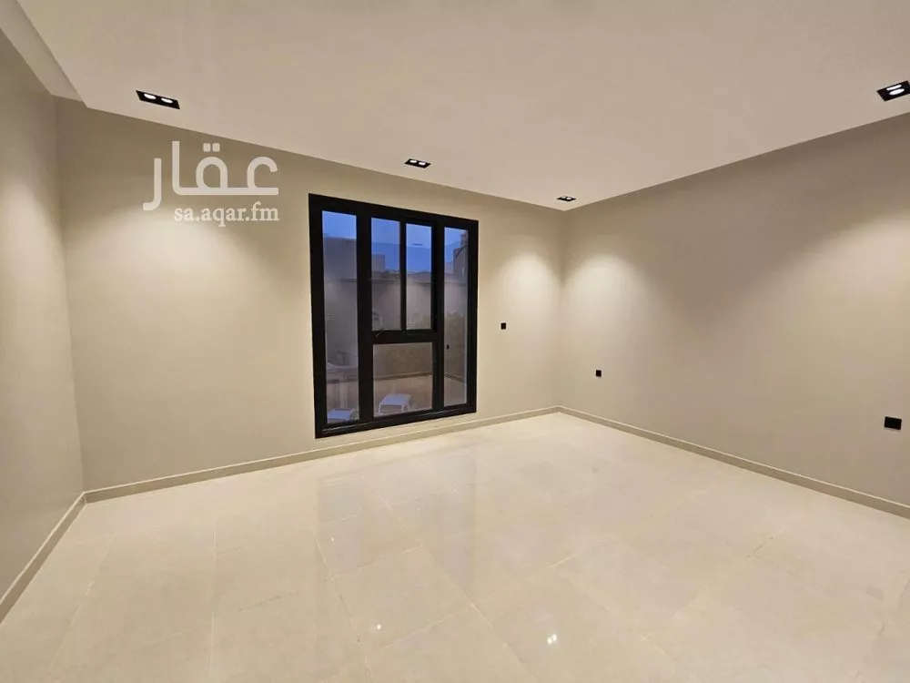 5 bedroom floor in Al Yarmouk 6
