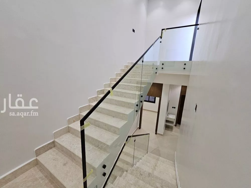 5 bedroom floor in Al Maizilah 10