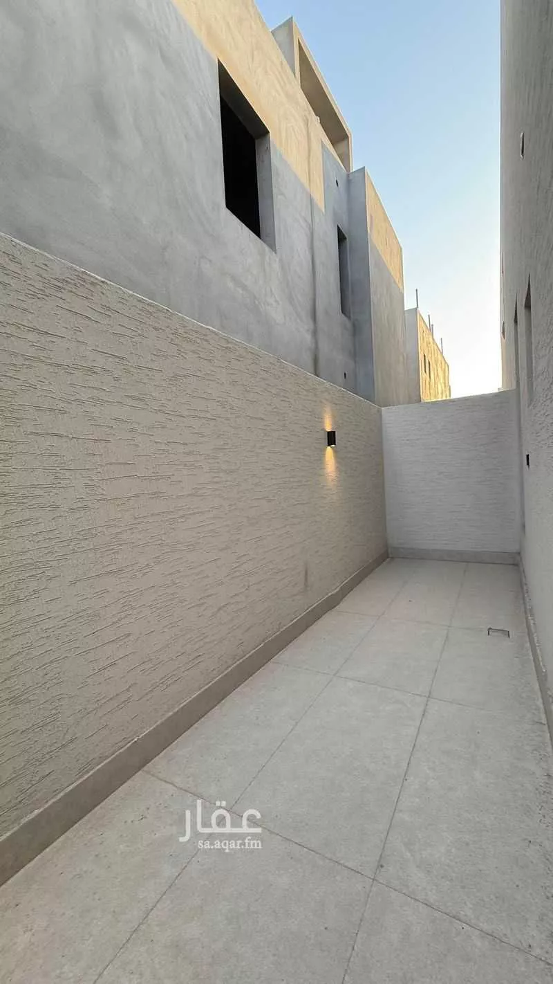 7 bedroom floor in Al Maizilah 12