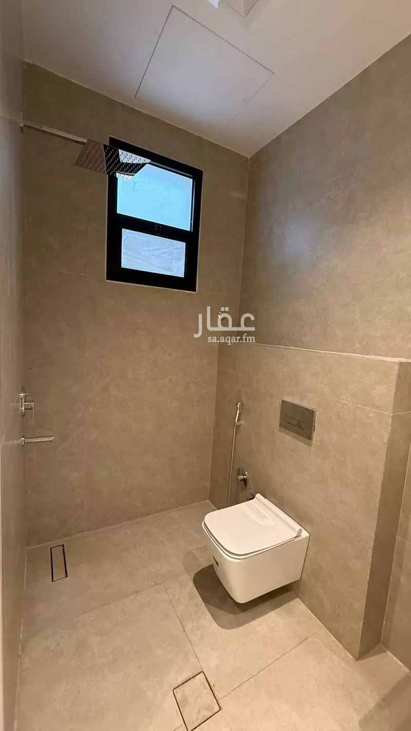 7 bedroom floor in Al Maizilah 16