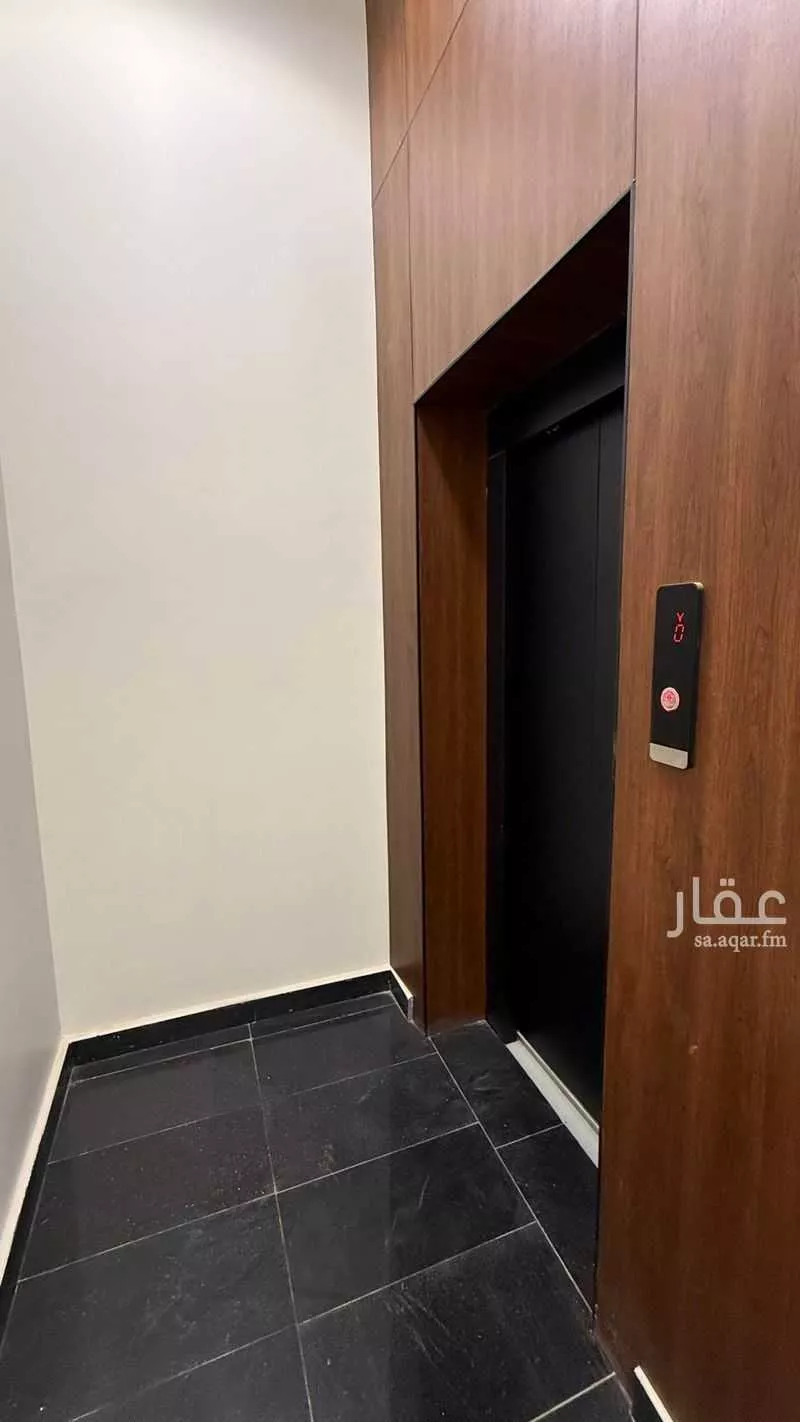 7 bedroom floor in Al Maizilah 4