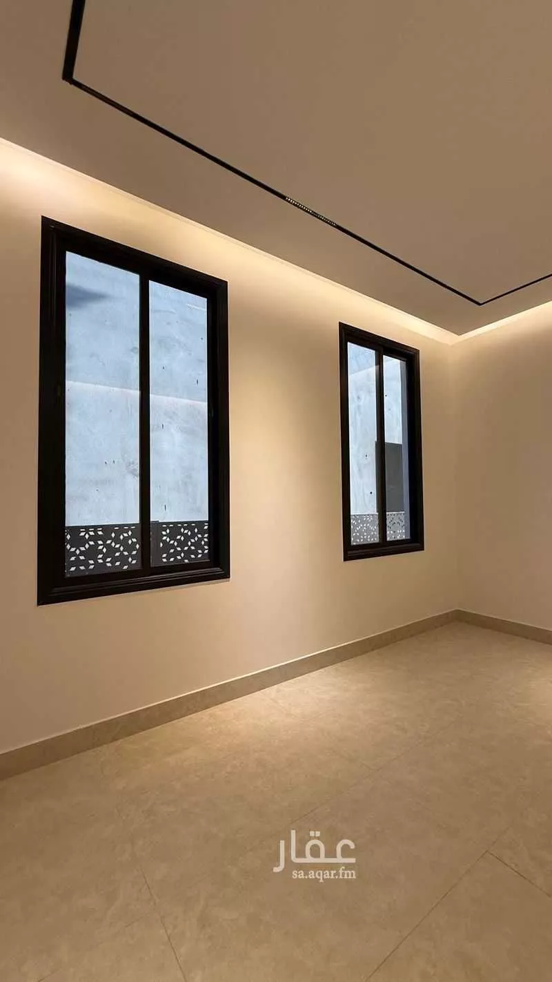 7 bedroom floor in Al Maizilah 8