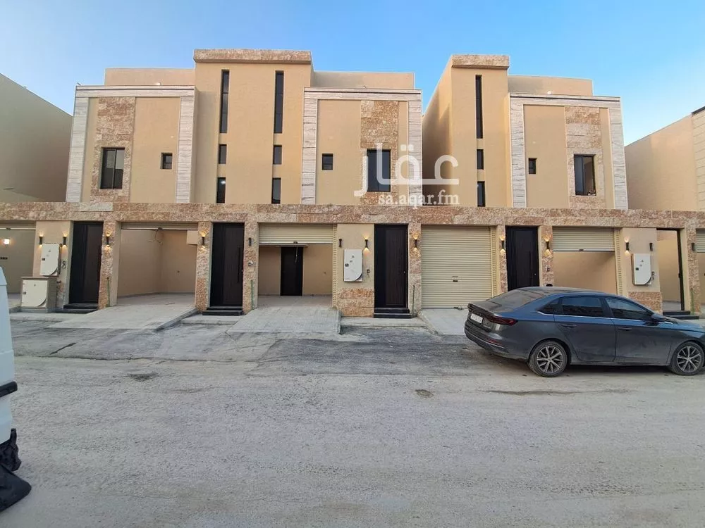 5 bedroom floor in Tuwaiq 3