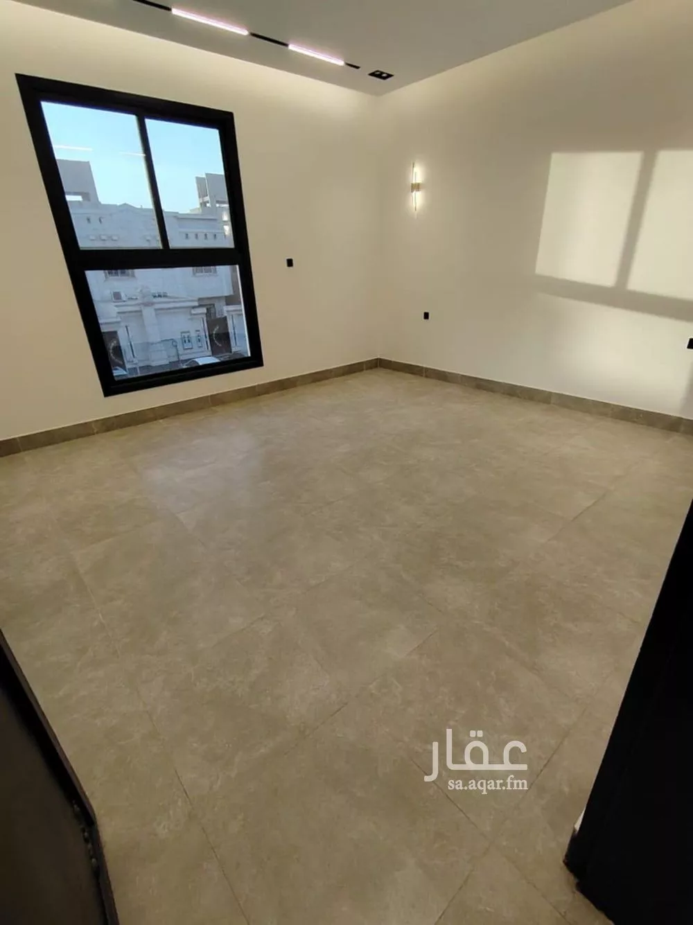 دور 3 غرف في المونسية 8