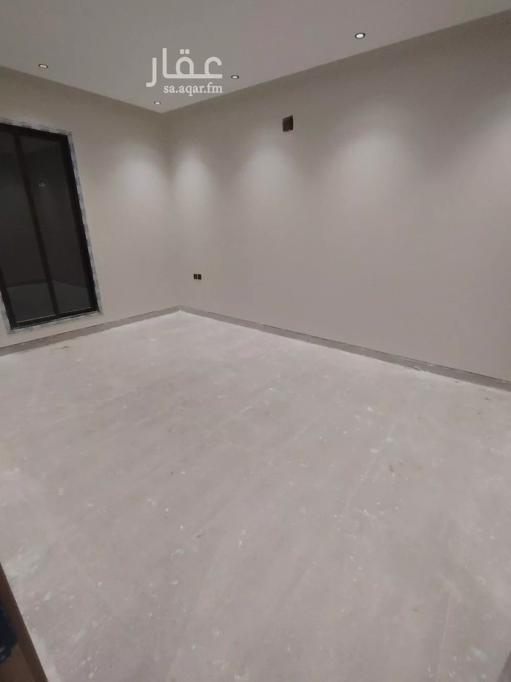 3 bedroom floor in Al Khaleej 6