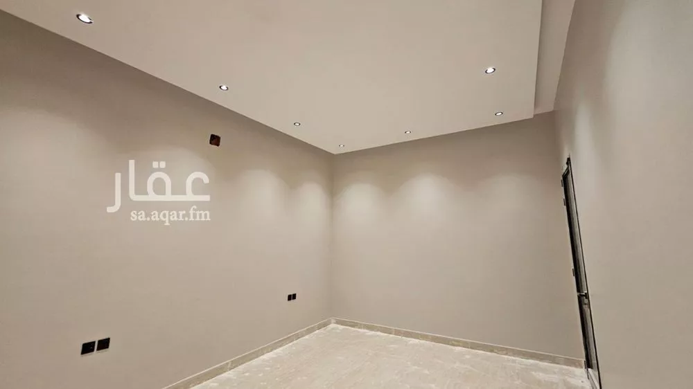 4 bedroom floor in King Faisal 13