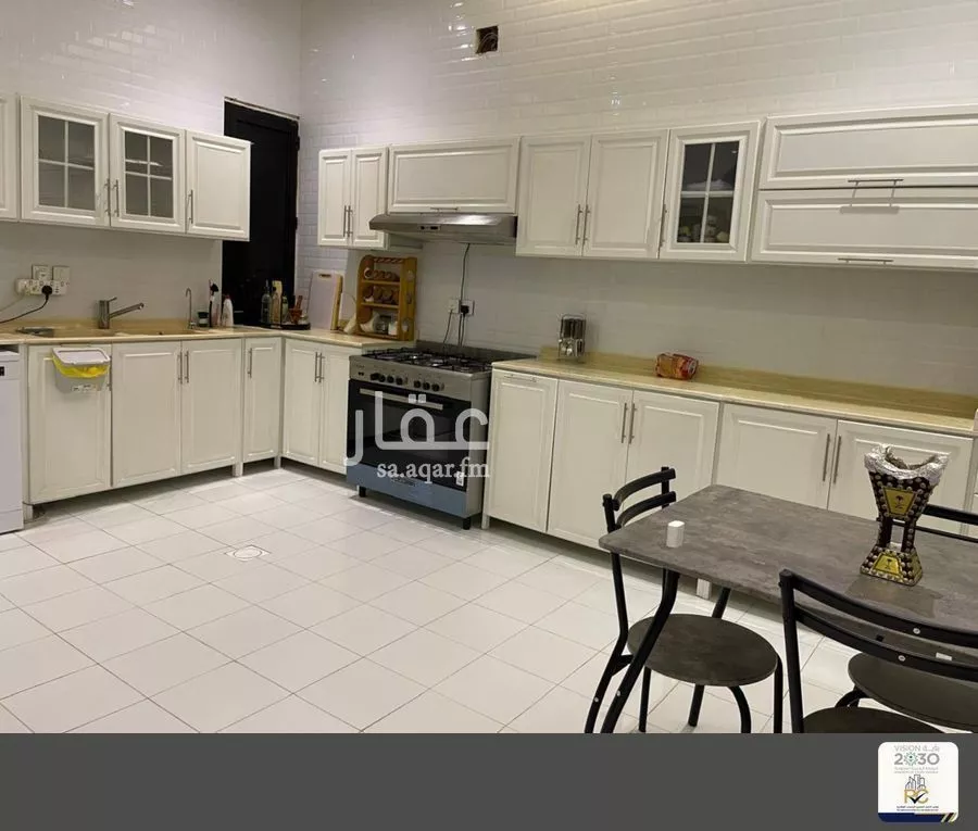 5 bedroom floor in Okaz 5