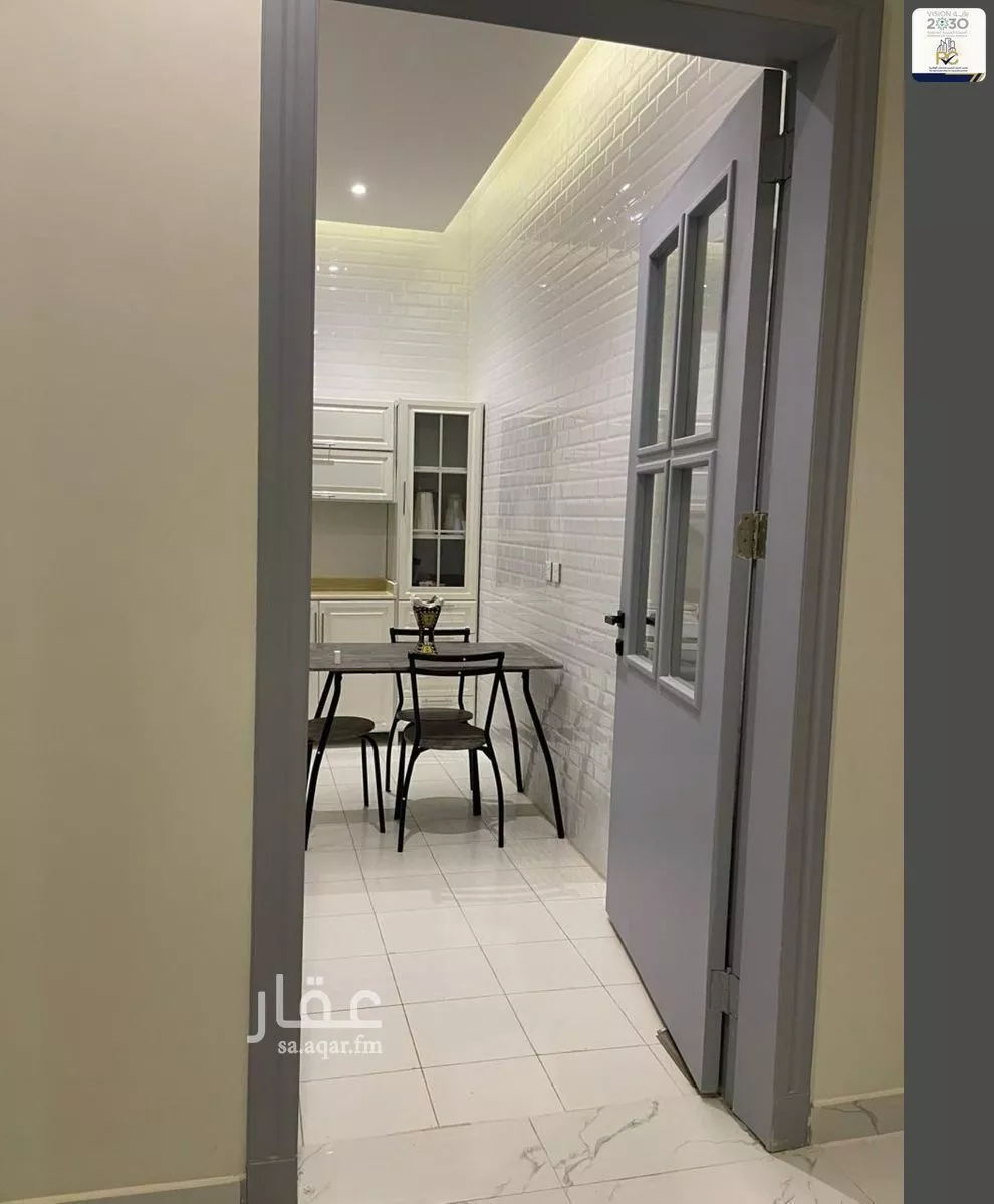 5 bedroom floor in Okaz 6