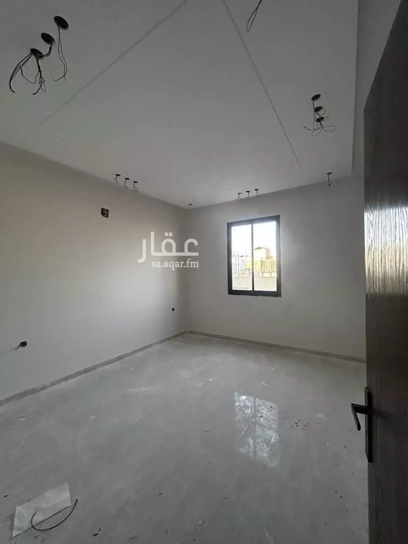 5 bedroom floor in Al Hazm 10