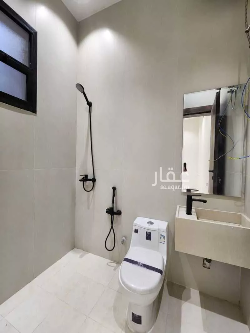 دور 4 غرف في الجنادرية 7