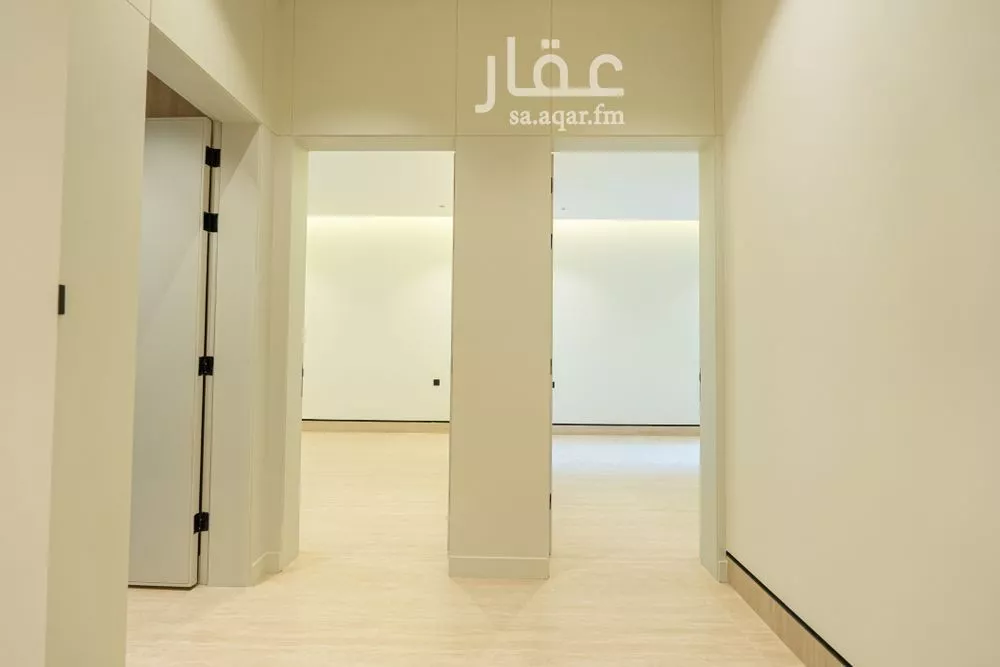 4 bedroom floor in Al Qairawan 8
