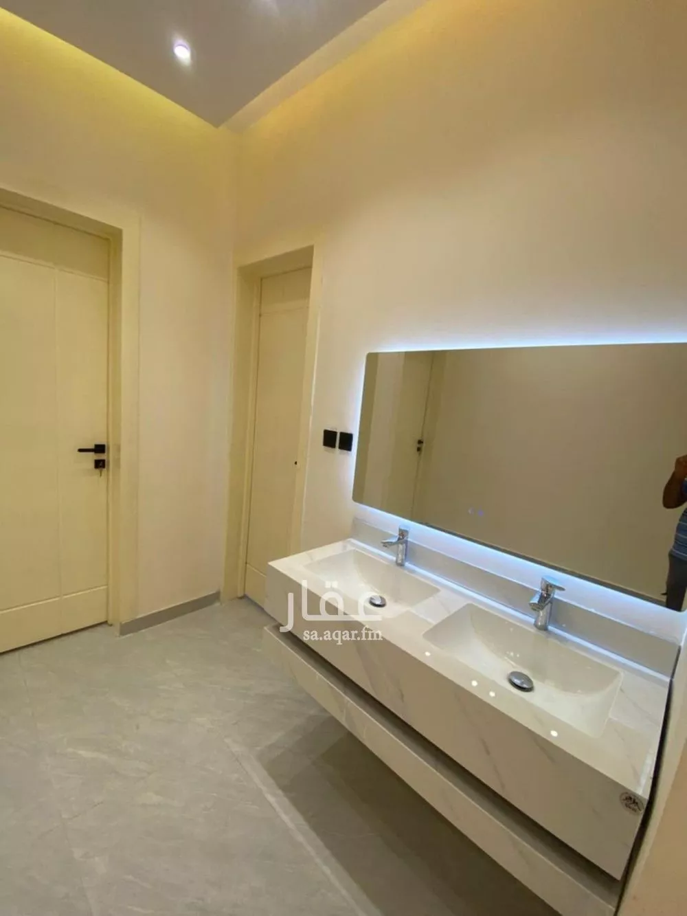 3 bedroom floor in Okaz 14