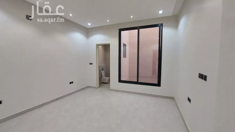 3 bedroom floor in Tuwaiq 2