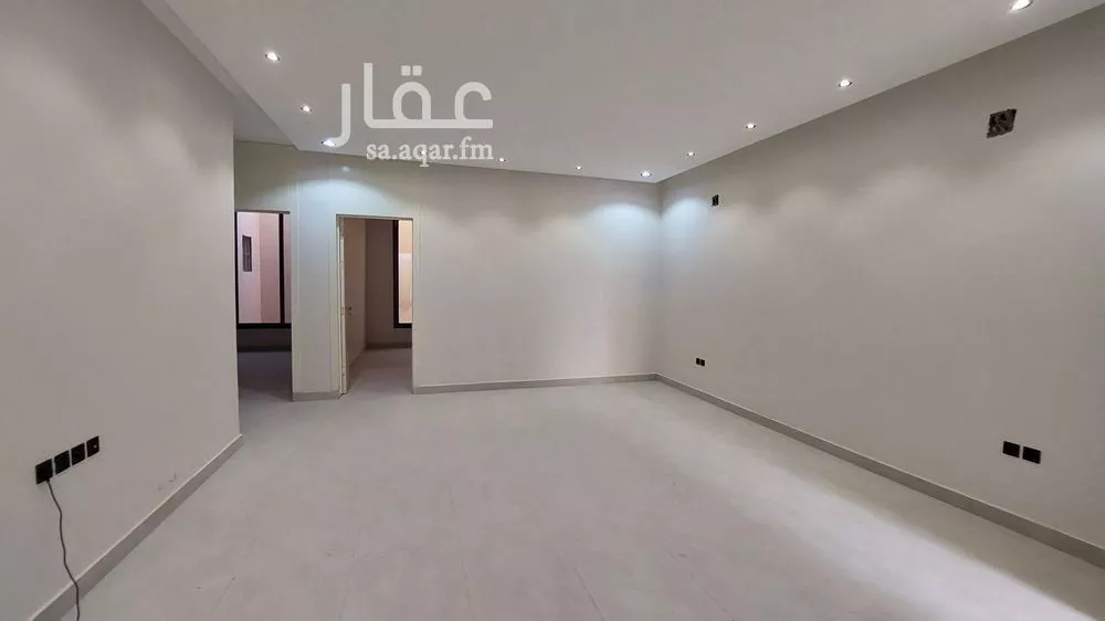 3 bedroom floor in Tuwaiq 3