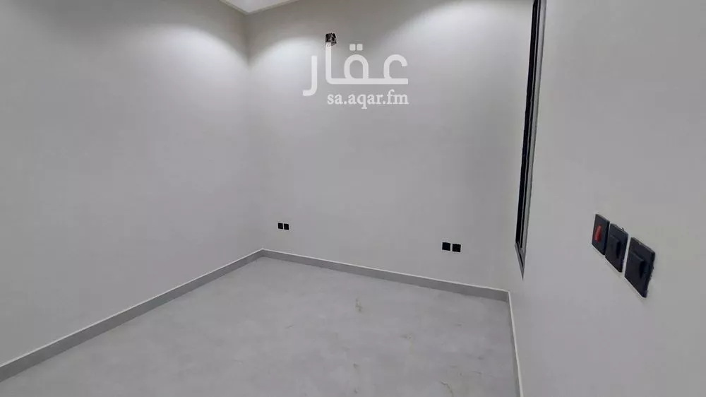 3 bedroom floor in Tuwaiq 4