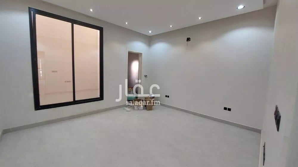 3 bedroom floor in Tuwaiq 7