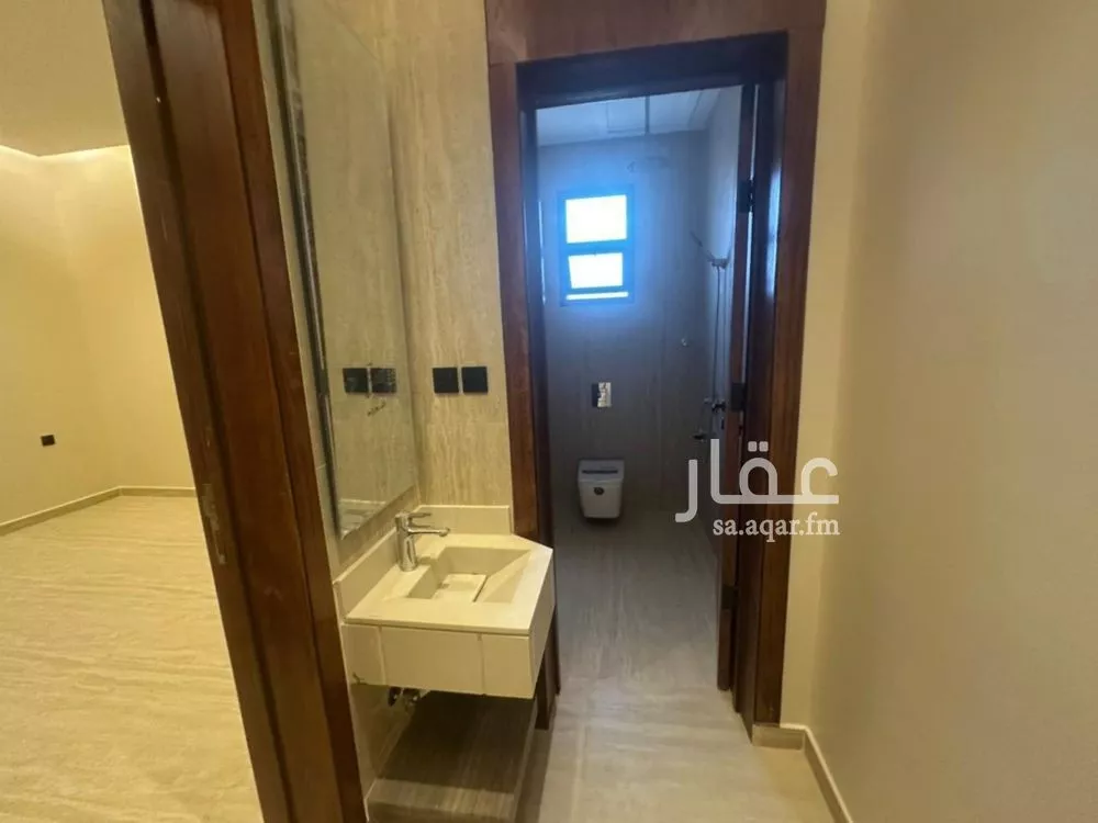 5 bedroom floor in Dirab 17