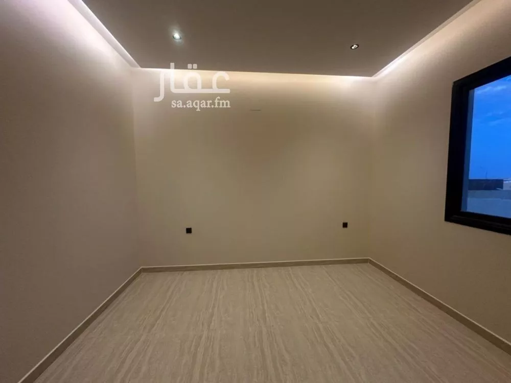5 bedroom floor in Dirab 5
