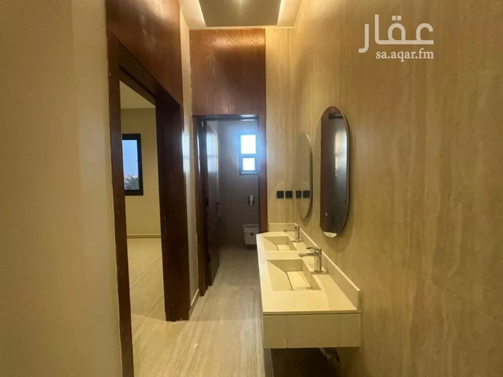 5 bedroom floor in Dirab 10