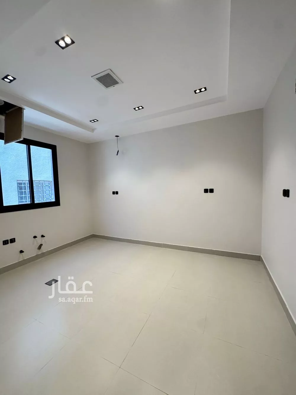 5 bedroom floor in Al Khaleej 11