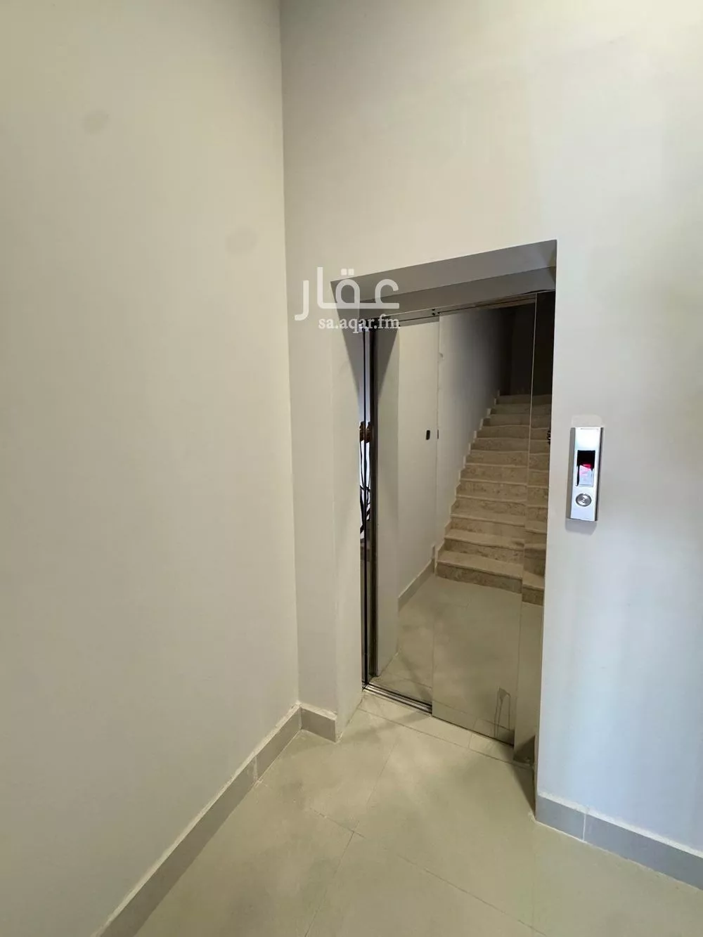 5 bedroom floor in Al Khaleej 3