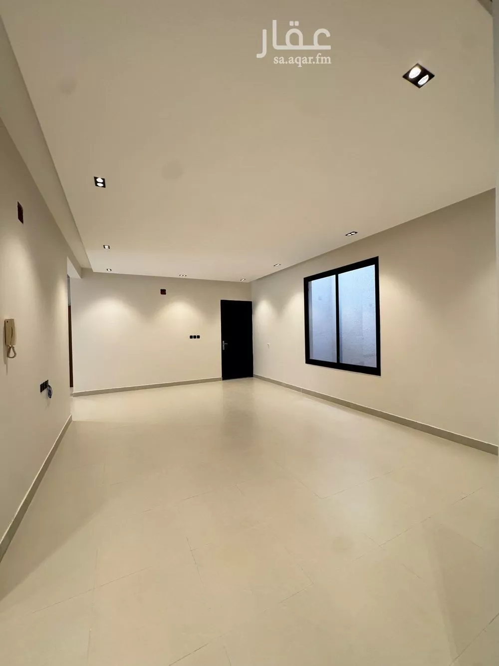 5 bedroom floor in Al Khaleej 10