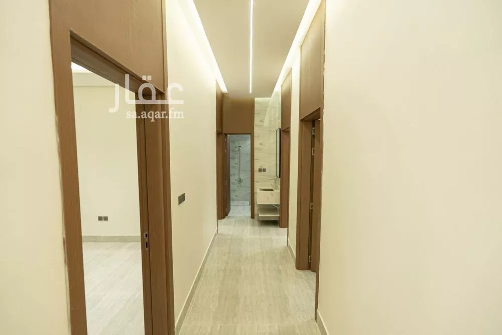 4 bedroom floor in Al Rimal 15