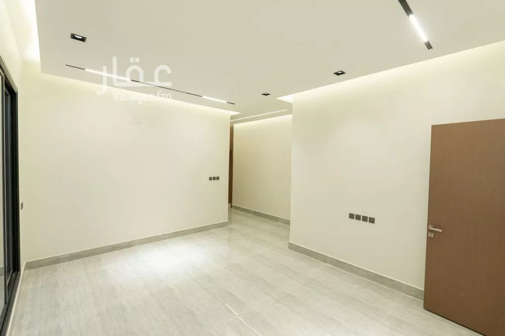 4 bedroom floor in Al Rimal 16