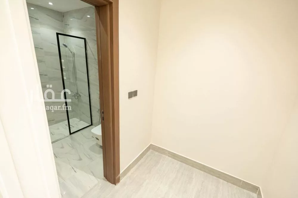 4 bedroom floor in Al Rimal 6