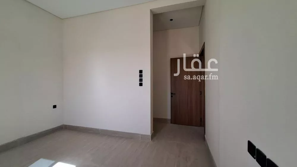 3 bedroom floor in Dahiat Namar 4