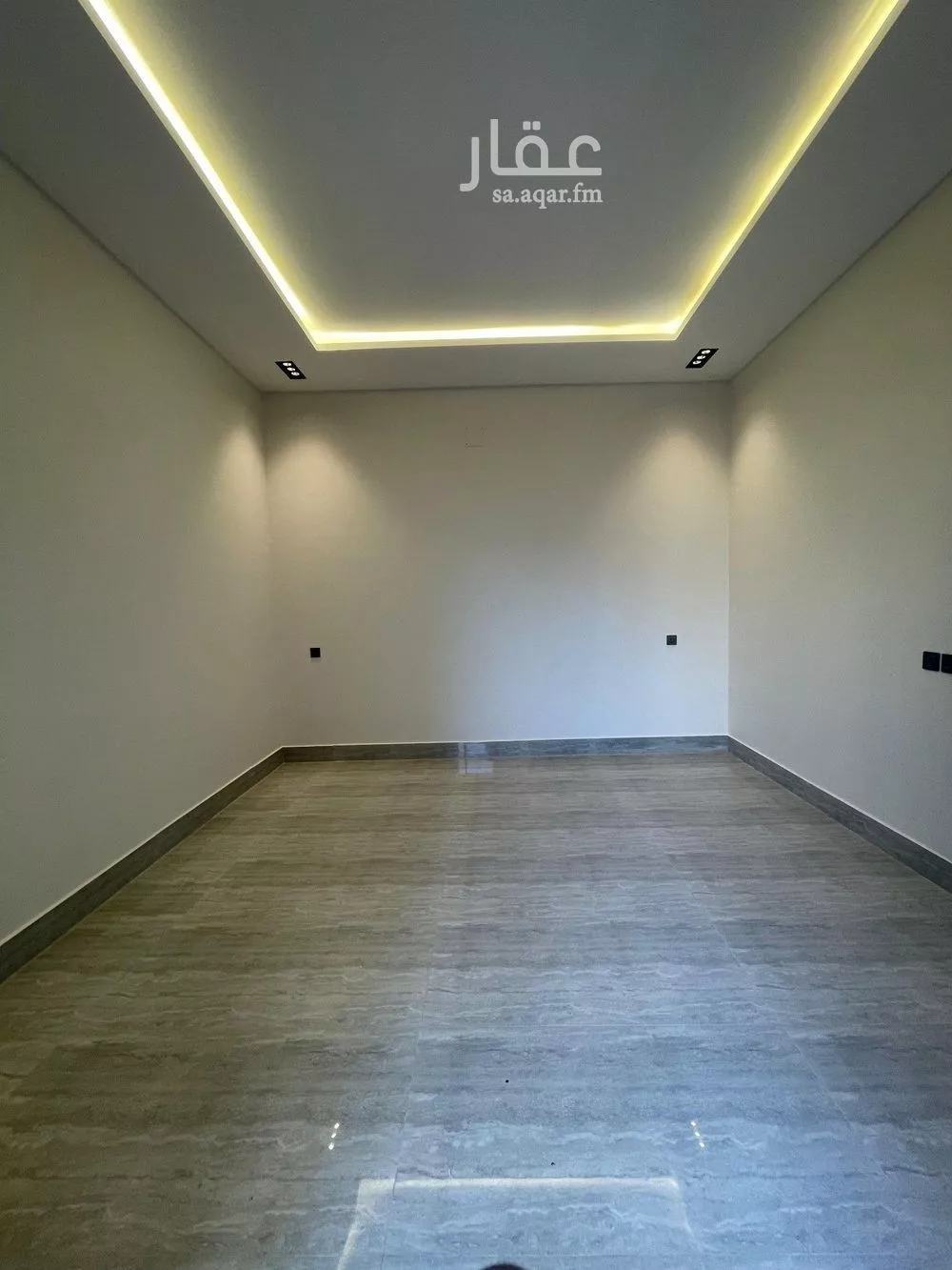 4 bedroom floor in Al Rimal 14